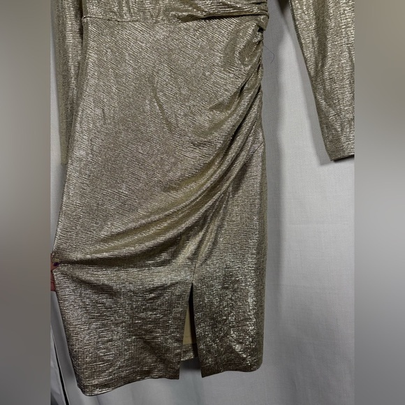 Eliza J Metallic Long Sleeve Sheath Dress in Champagne Gold Size 8 - Picture 7 of 10